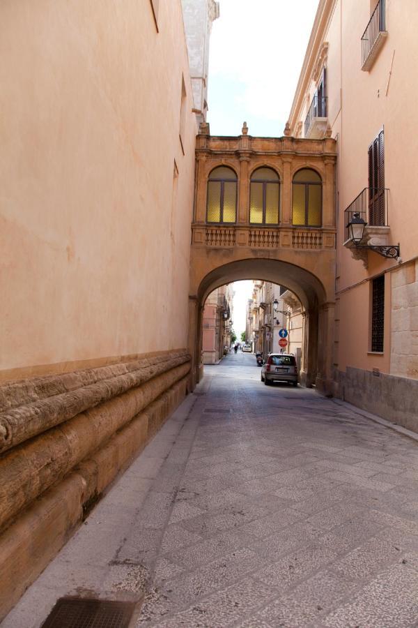 Bed and Breakfast Le Cale Trapani Exterior foto